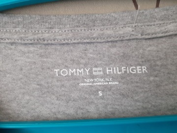 TOMMY HILFIGER-SUPER BLUZKA S B3