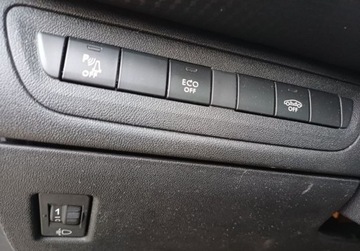 Peugeot 2008 I SUV Facelifting 1.2 PureTech 110KM 2018 Peugeot 2008 232 Allure 110 KM Automat I wl. Serwisowany w ASO GWARANCJA, zdjęcie 21