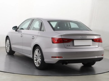 Audi A3 8V Limousine 1.4 TFSI 125KM 2014 Audi A3 1.4 TFSI, Salon Polska, Xenon, Bi-Xenon, zdjęcie 3