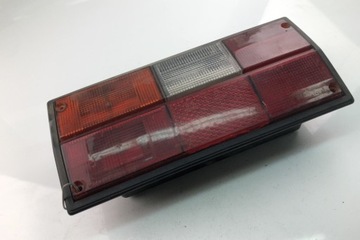 LEVÝ SVĚTLO KRYT KUFRU VW TRANSPORTER III MINI BUS / PASAŽÉR