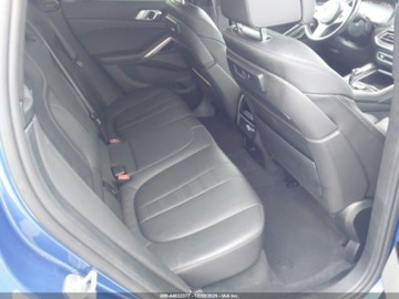 BMW X6 G06 2020 BMW X6 2020 BMW X6 M50I 4.4 Benzyna 523KM, zdjęcie 11