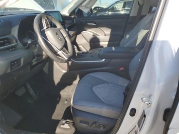 Toyota Highlander III 2022 Toyota Highlander Hybrid XLE 2022 2.5l 2.5 Hybryda 243KM, zdjęcie 7
