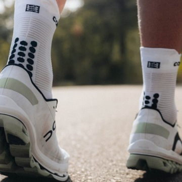 Носки для бега COMPRESSPORT RUN HIGH V4.0 T2