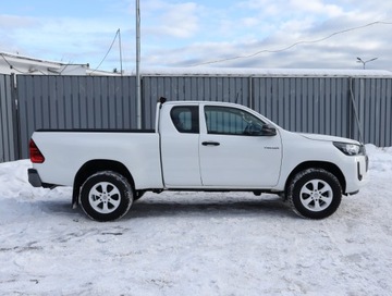 Toyota Hilux VIII Pojedyncza kabina Facelifting 2.4 D-4D 150KM 2023 Toyota Hilux 2.4 D-4D, Salon Polska, Serwis ASO, zdjęcie 5