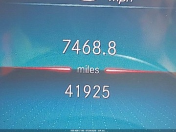 Mercedes GLA II 2021 Mercedes-Benz GLA 250 2021 2.0l 2.0 Benzyna 221KM, zdjęcie 11