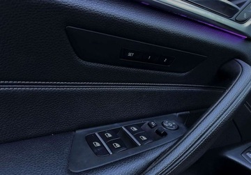 BMW Seria 5 F10-F11 Touring Facelifting 520d 190KM 2017 BMW Seria 5 2.0D 190KM SKORA gwarancjaFULL LED AUTOMAT zarejestrowana, zdjęcie 31