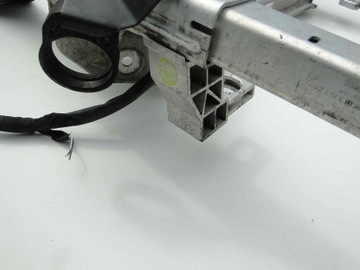 MERCEDES GLC 253 КРЕПЛЕНИЕ РАДИАТОРА