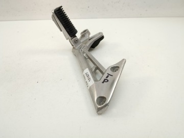 YAMAHA FZS 1000 КОМПЛЕКТ ПОДСТАВКА ДЛЯ НОГ ПАССАЖИРА ПРАВАЯ