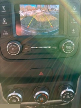 Dodge Ram V 2019 Dodge RAM 5.7 Benzyna 390KM 4x4 2019r Homologacja ciężarowa, zdjęcie 37