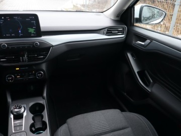 Ford Focus IV Kombi 1.0 EcoBoost 125KM 2019 Ford Focus 1.0 EcoBoost, Serwis ASO, Automat, zdjęcie 7