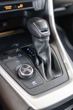 Toyota RAV4 V SUV 2.5 Hybrid Dynamic Force 222KM 2019 Toyota RAV4 2.5 Hybrid Comfort 4x4 Style HAK 2.5 Hybryda 222KM, zdjęcie 11