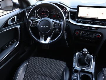 Kia Ceed III Kombi Facelifting 1.5 T-GDI 160KM 2022 Kia Ceed 1.5 T-GDI, Salon Polska, 1. Właściciel, zdjęcie 6