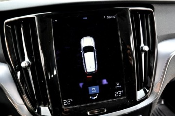 Volvo V60 I Kombi Facelifting 2.0 D2 DRIVE-E 120KM 2020 Volvo V60 2.0 D3 150KM Navi Led Climatronic Pdc, zdjęcie 28
