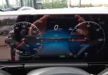 Mercedes EQA SUV 300 228KM 2023 Mercedes-Benz EQA 300 4Matic AMG Line Kamera Martwe Pole SalonPL FV VAT23, zdjęcie 13