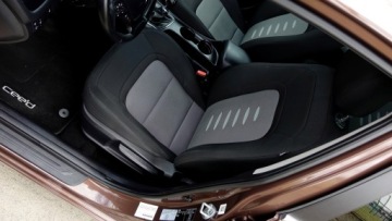 Kia Ceed II Hatchback 5d Facelifting 1.6 GDI 135KM 2015 ..Ceed .. Serwisowany .. Grzana Kierownica i Fotele .. Czujniki parkowania, zdjęcie 3