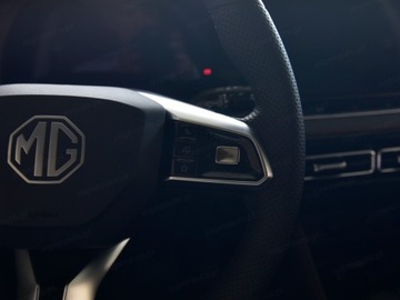 MG HS I 2025 Od ręki - 1.5 AT 170KM Exclusive, zdjęcie 8