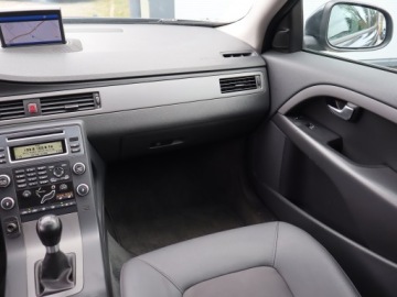 Volvo V70 III Kombi 2.0 TD 136KM 2010 Volvo V70 2.0 D, Skóra, Navi, Xenon, Bi-Xenon, zdjęcie 7