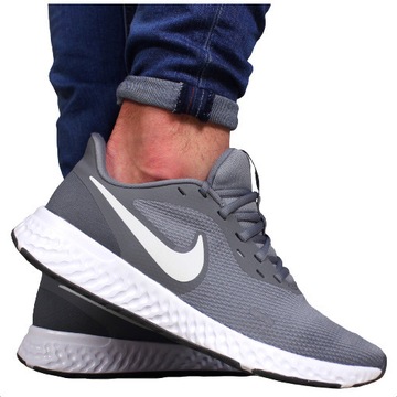 BUTY SPORTOWE NIKE REVOLUTION 5 BQ3204 005 r.40