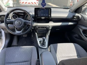 Toyota Yaris IV 2020 Toyota Yaris Hybrid 1.5 Active Salon PL 2021 FV 23, zdjęcie 21