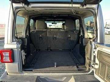 Jeep Wrangler IV Sport 4d Seria 5  2.0 GME Turbo  272KM 2019 Jeep Wrangler Sahara 2.0T 272KM 4x4 2019r. Hardtop, zdjęcie 10
