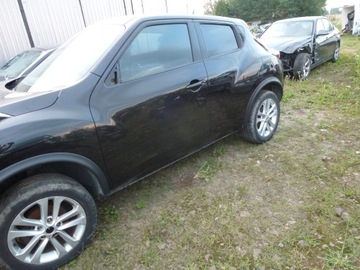 DVEŘE LEVÝ PŘEDNÍ NISSAN JUKE F15 FACELIFT Z11