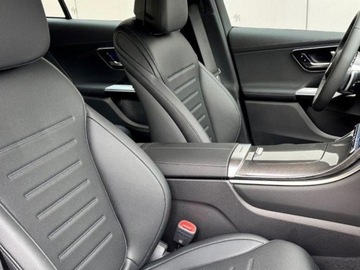 Mercedes GLC C254/X254 Coupe 2.0 220d 197KM 2025 GLC Coupe 220 d 4-Matic AMG Line 2.0 (197KM) 2025, zdjęcie 4