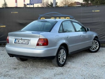 Audi A4 B5 Sedan 1.8 20V Turbo 150KM 1995 Audi A4 Limousine Audi A4 B5 1.8t AEB SUPER STAN DLUGIE OPLATY Zamiana, zdjęcie 3