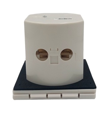 РОЗЕТКА ДЛЯ ВНЕШНЕГО ПОДКЛЮЧЕНИЯ КАМЕРЫ CEE 230 В, БЕЛАЯ