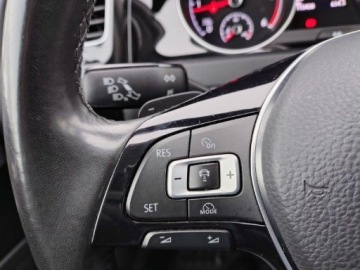 Volkswagen Golf VII Variant 2.0 TDI CR DPF BlueMotion Technology 150KM 2017 Volkswagen Golf FVmarza Kamera podgrz.fotele APP-Connect ASO 2.0 150KM, zdjęcie 16