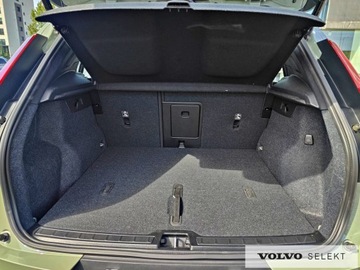 Volvo XC40 Crossover Facelifting 2.0 B3 163KM 2024 Volvo XC 40 XC40 Plus Dark B3B, HarmanKardon, ACC,, zdjęcie 32