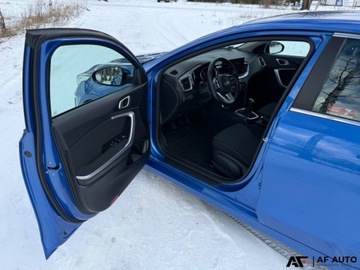 Kia Ceed III Hatchback 1.4 T-GDi 140KM 2020 Kia Ceed Salon PolskaBezwypadkowa1.4 T-GDi Benzyna 140KM 1.4 Benzyna, zdjęcie 19