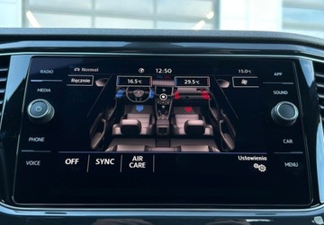 Volkswagen T-Roc I SUV 1.5 TSI ACT 150KM 2020 Volkswagen T-Roc Premium Pakiety, ACC, Czujniki parkowania, Asystenci, Be, zdjęcie 31