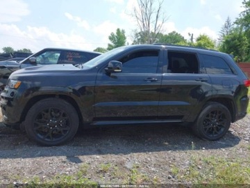 Jeep Grand Cherokee IV 2021 Jeep Grand Cherokee Limited X 2021 3.6l 3.6 Benzyna 293KM, zdjęcie 2