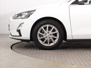 Ford Focus IV Hatchback Facelifting 1.0 EcoBoost MHEV 155KM 2021 Ford Focus 1.0 MHEV, Navi, Klima, Tempomat, zdjęcie 14