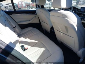 BMW Seria 5 G30-G31 2019 BMW Seria 5 BMW 5 Series 530i 2.0 Benzyna 248KM, zdjęcie 9