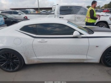 Chevrolet Camaro VI Coupe 3.6 335KM 2019 Chevrolet Camaro 1LT 2019 3.6 Benzyna 335KM, zdjęcie 6