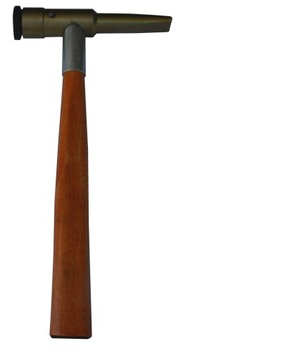 Самовытягивающийся молоток Autona для листового металла