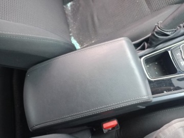 LOKETNÍ OPĚRKA PEUGEOT 508 SEDAN 10-15