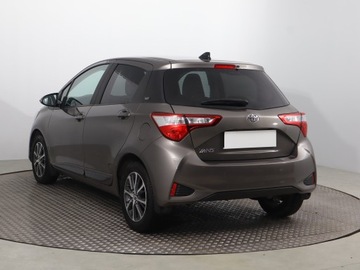 Toyota Yaris III Hatchback 5d Facelifting 2017 1.5 Dual VVT-iE 111KM 2019 Toyota Yaris 1.5 Dual VVT-i, Navi, Klima, zdjęcie 3