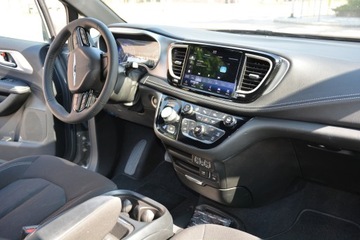 Chrysler Pacifica II 3.6 V6 291KM 2022 Chrysler Pacyfica 3,6L 291KM 2022r Śliczna, zdjęcie 17