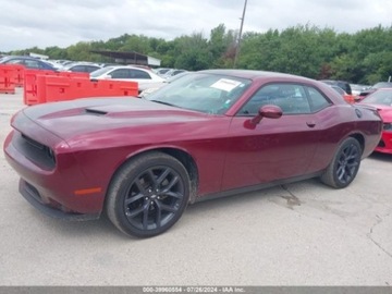 Dodge Challenger III 2022 Dodge Challenger 2022 Dodge Challenger SXT RWD 3.6 Benzyna 303KM, zdjęcie 12