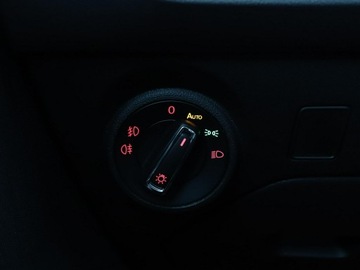 Seat Leon III SC Facelifting 2.0 TDI 184KM 2018 Seat Leon 2.0 TDI Automat FR Nawigacja Tempomat, zdjęcie 35