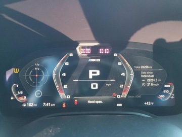 BMW 2022 BMW M8 2022 4.4l 4.4 Benzyna 617KM, zdjęcie 9
