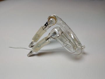 Нить накаливания, горелка для студийных ламп мощностью 400 Вт.