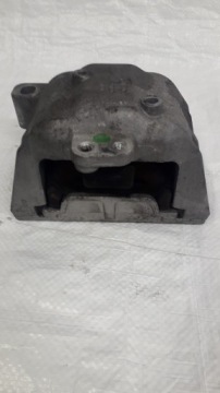 ПОДУШКА КРЫШКИ ДВИГАТЕЛЯ AUDI VW SEAT 1J0199262BF