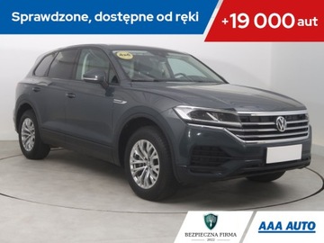 Volkswagen Touareg III SUV 3.0 V6 SCR TDI 231KM 2020 VW Touareg 3.0 TDI, Serwis ASO, 227 KM, 4X4