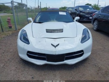 Chevrolet Corvette C7 2016 Chevrolet Corvette 2016 Stingray Z51 6.2 Benzyna 460KM, zdjęcie 1