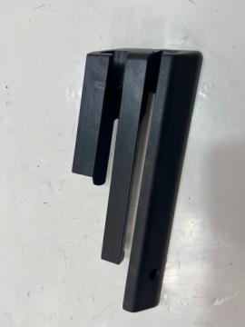 ZAŚLEPKA PROWADNICY FOTELA AUDI A8 D4 4H0881350