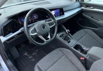 Volkswagen Golf VIII Variant 1.5 TSI 130KM 2021 Volkswagen Golf Variant Variant Life, ACC, Ladowarka indukcyjna, Ambiente,, zdjęcie 6