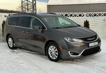 Chrysler Pacifica I 2016 Chrysler Pacifica Chrysler Pacifica 3.6 Benzyna 290KM, zdjęcie 3